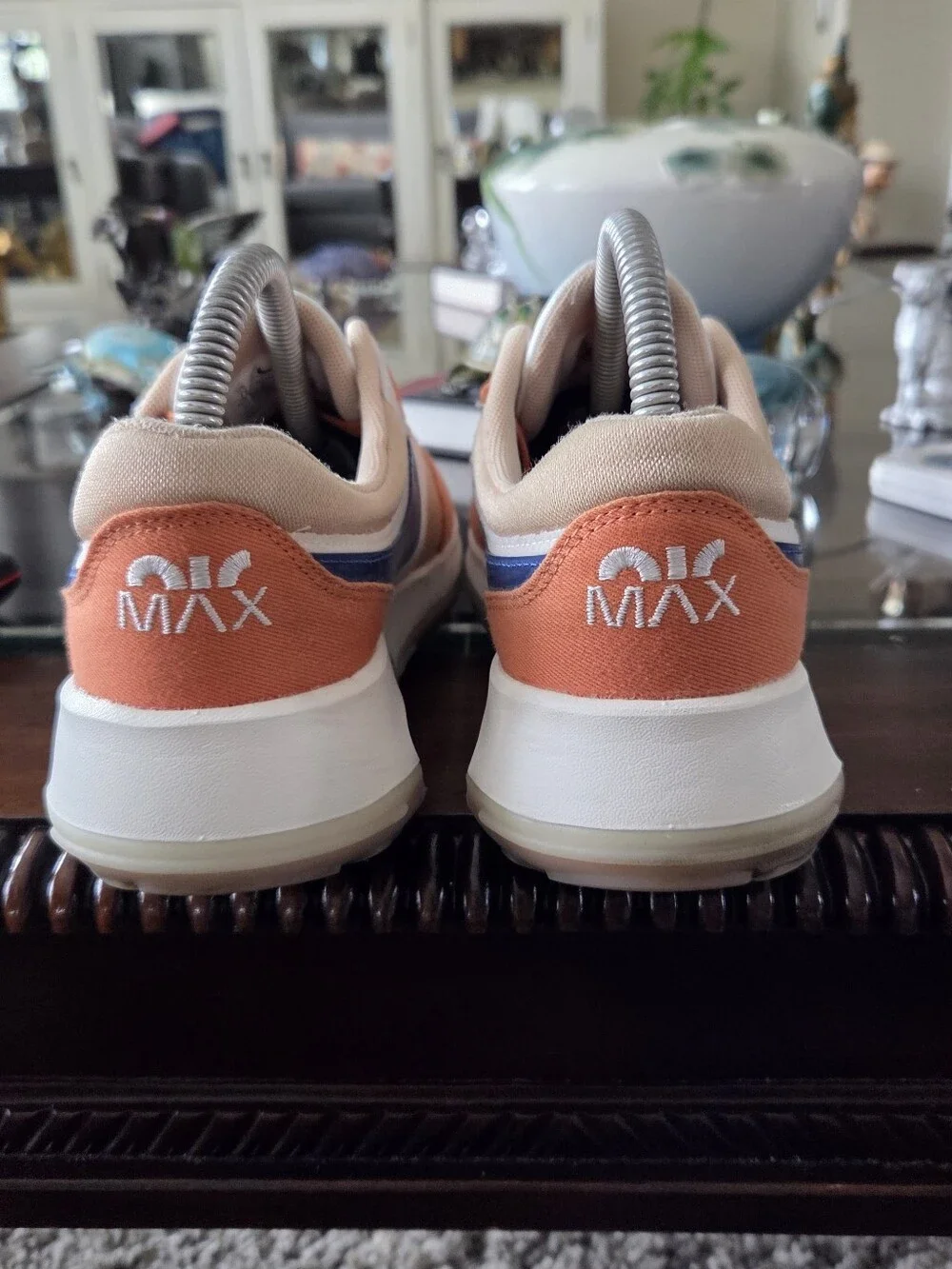 Nike Air Max Motif Orange and Blue Womans  Athletic Sneakers Size 7Y Or Womans 8